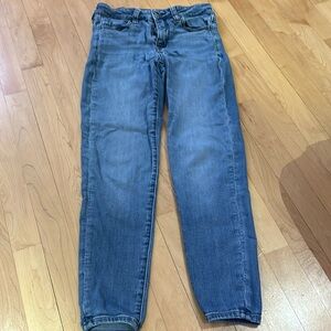 American Eagle skinny jeans